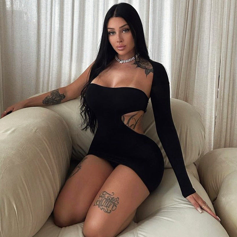 Solid Color One Shoulder Long Sleeve Dress Autumn Sexy Slim Fit Irregular Asymmetric Hip Wrapped Dress Bella Mia