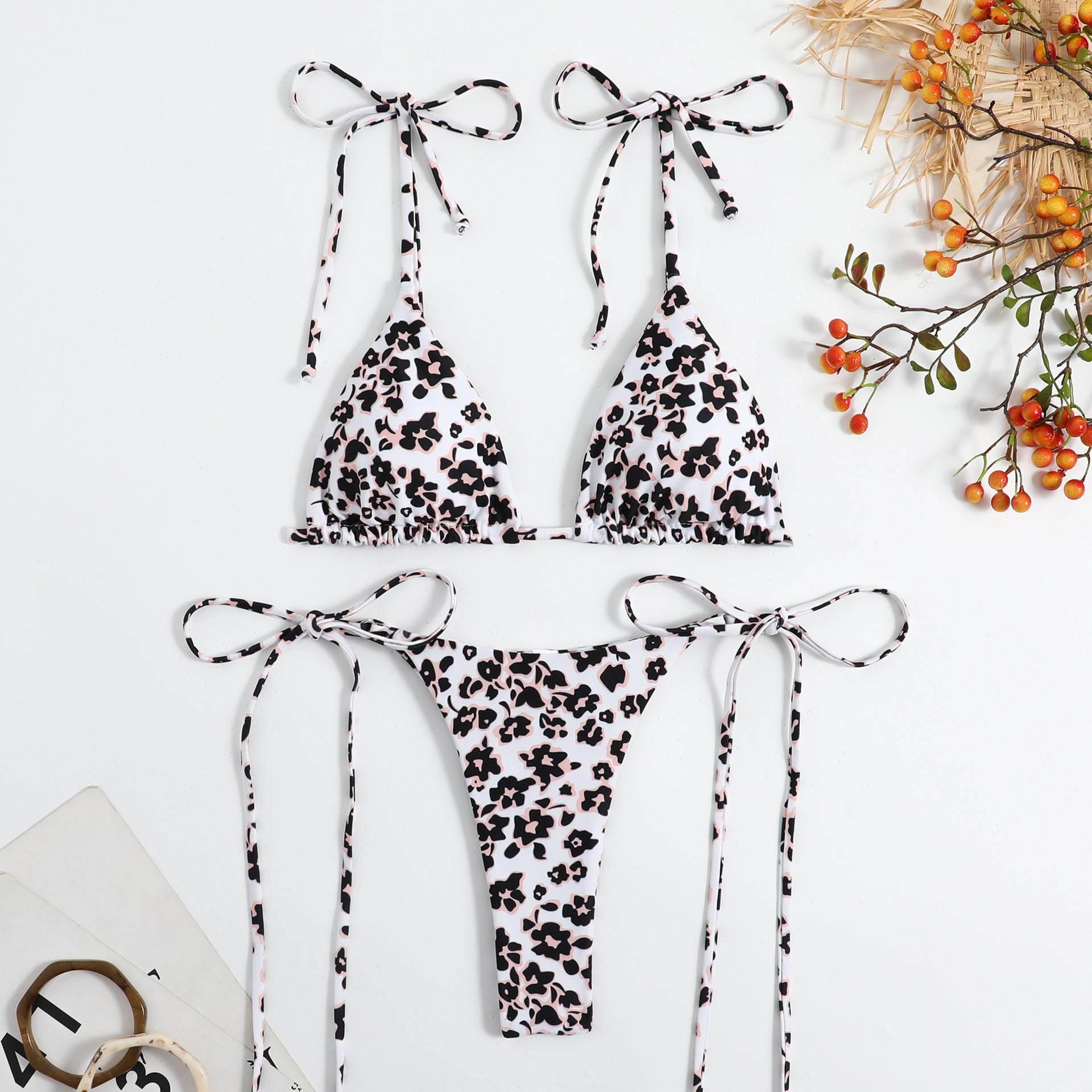 Lady Sexy Triangle Bikini Lace Up Duplex Printing Split Swimsuit Swimwear Bella Mia