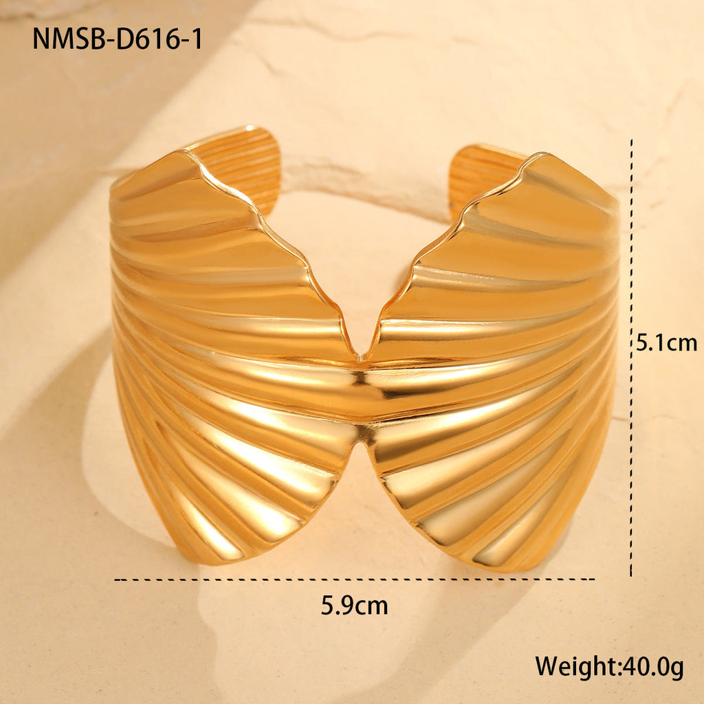 Ocean Coral Starfish Shell Exaggerated Titanium Steel Bracelet Stainless Steel 18K Gold Plating Bracelet Bella Mia
