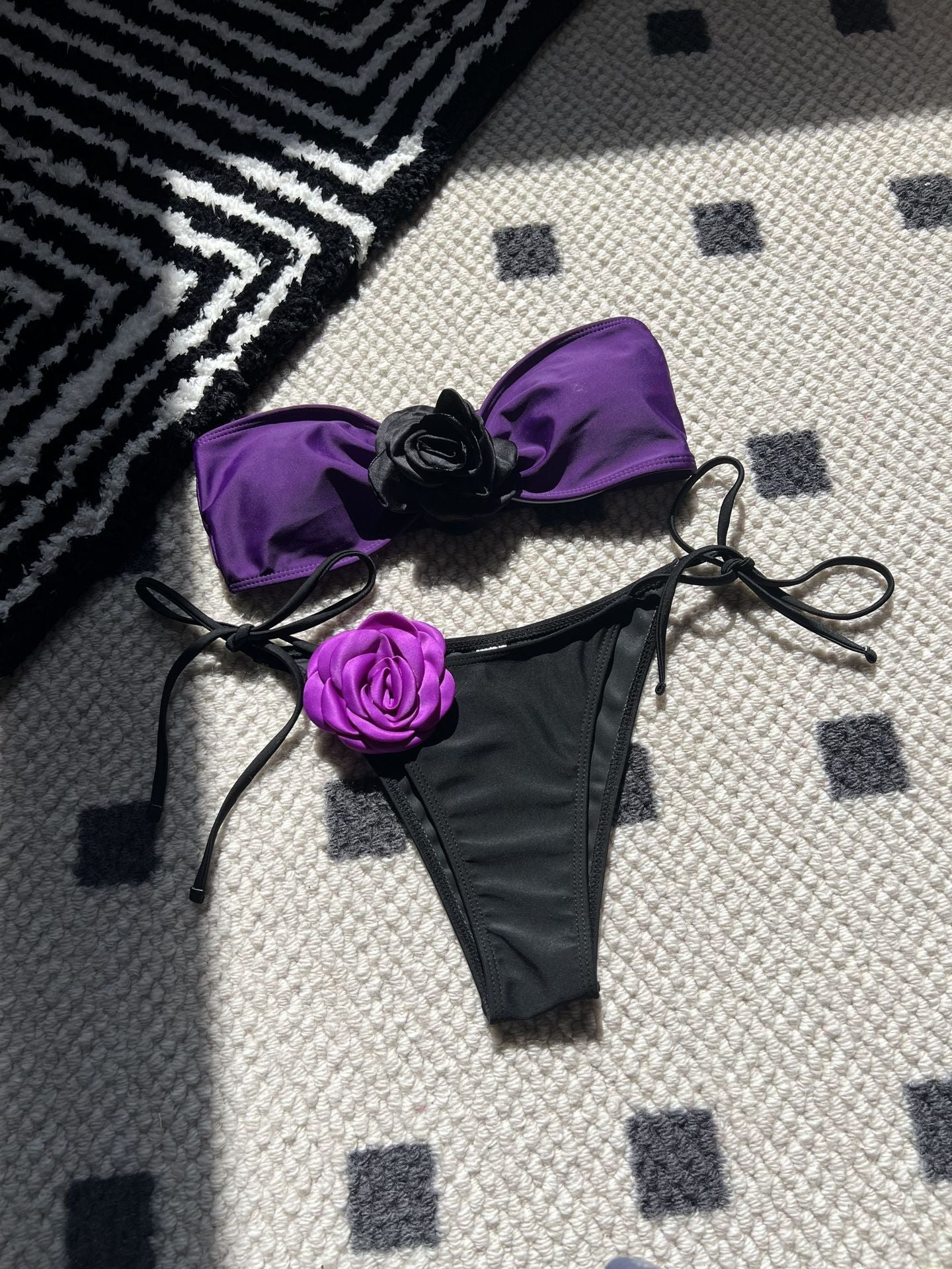 Color Matching Rose Tube Top Lace up Drawstring Strap Split Swimsuit Bikini Bella Mia