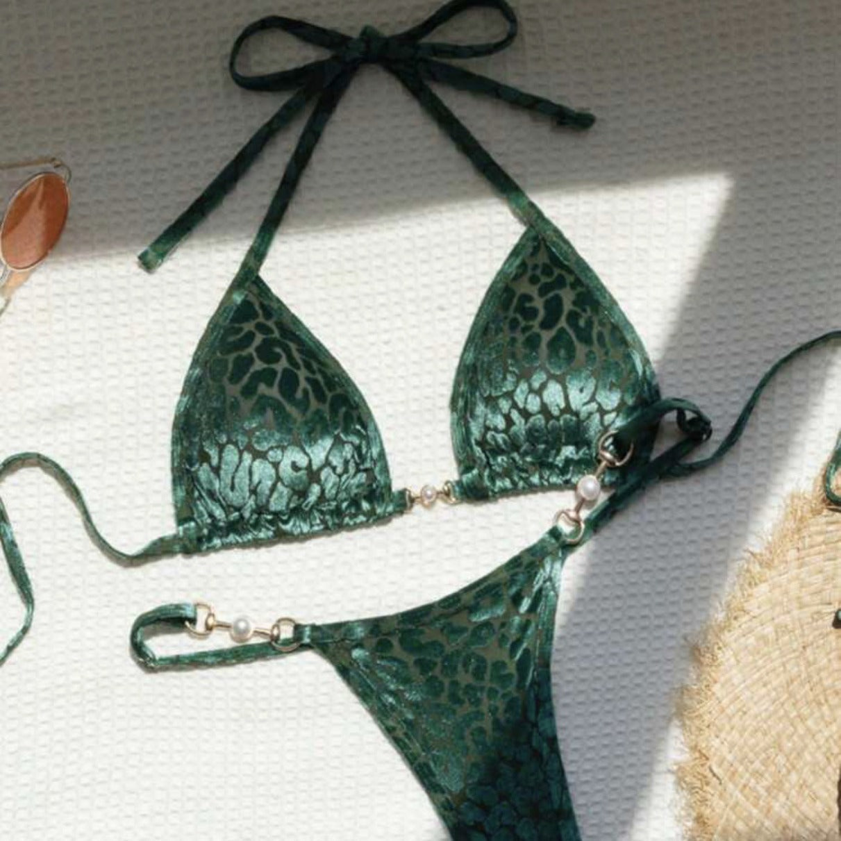 Sexy T Shaped Pearl Leopard Special Fabric Swimwear Swimsuit Bikini Bella Mia