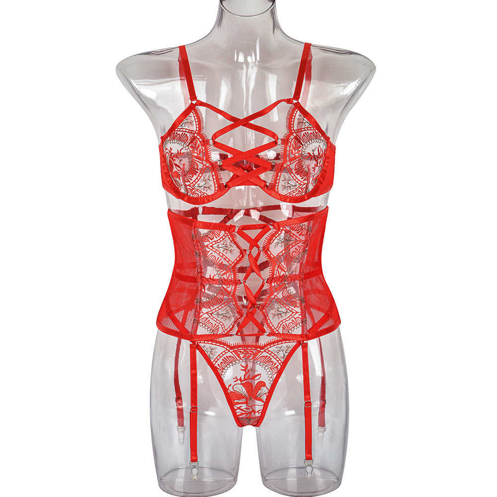 Valentine Day Sexy Lingerie Three Piece Embroidery Stitching Hand Worn Underwear Bella Mia