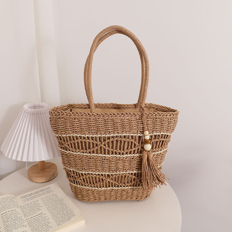 Hollow Out Cutout Shoulder Straw Bag Tassel Portable Straw Bag Woven Bag Vacation Beach Bag Women Bag Bella Mia
