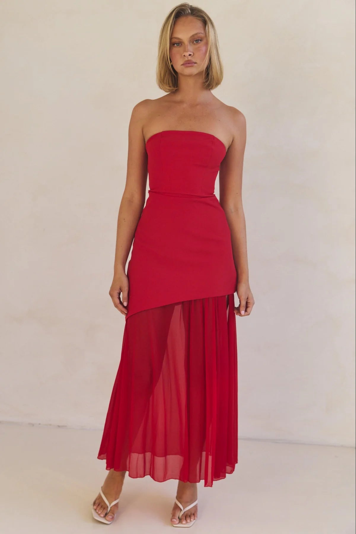 Elegant Sexy Tube Top Package Hip Mesh Stitching Solid Color Dress Long Bella Mia