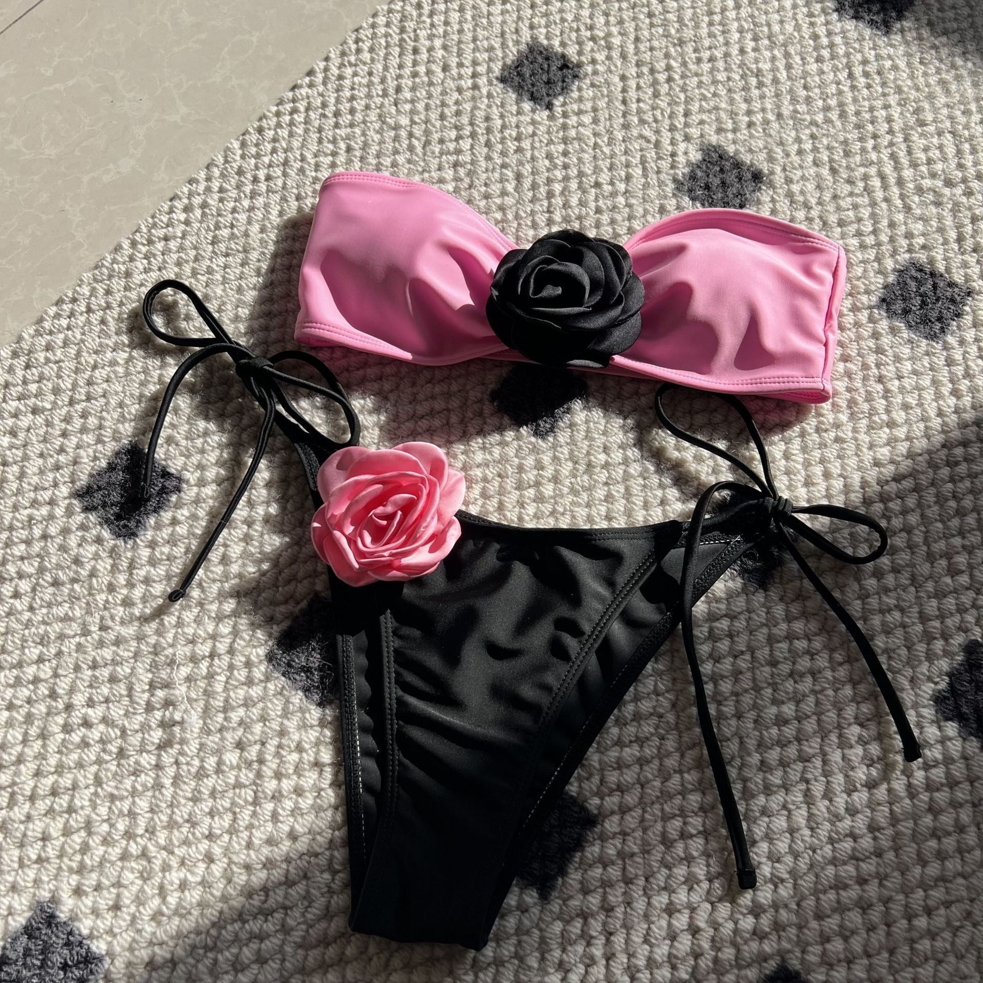 Color Matching Rose Tube Top Lace up Drawstring Strap Split Swimsuit Bikini Bella Mia