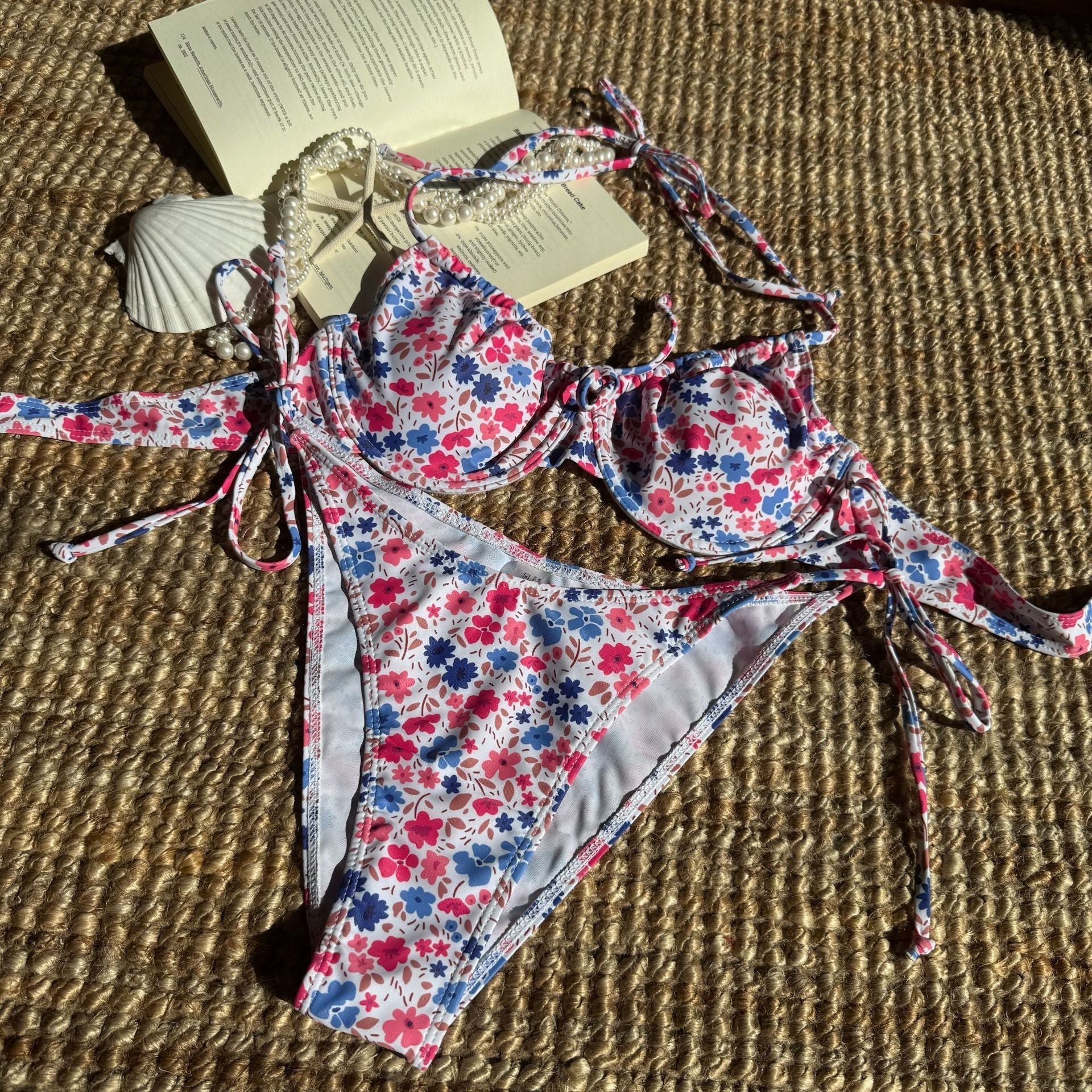 Fresh Floral Printed Sexy Banded Bikini Split Swimsuit Bikini Bella Mia