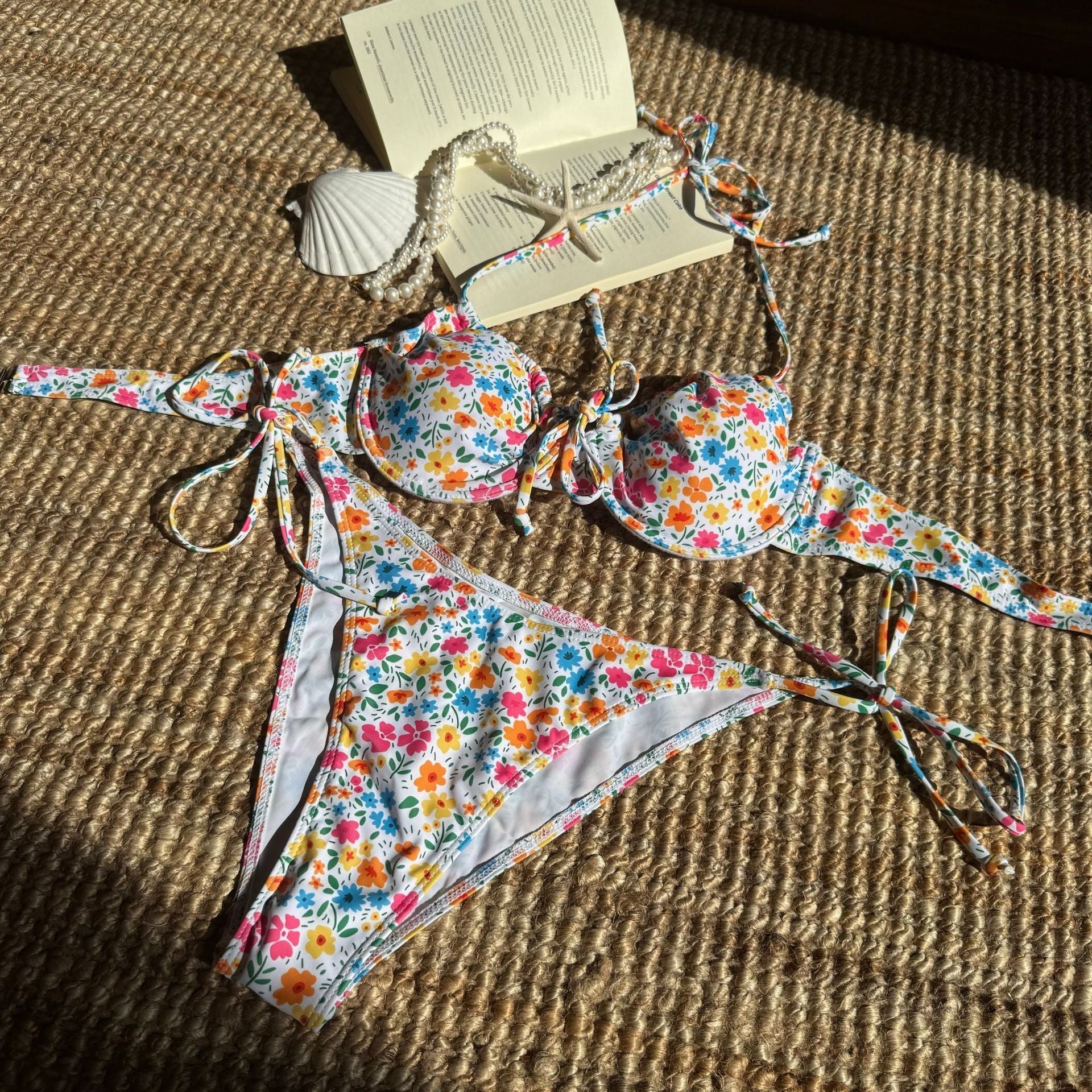 Fresh Floral Printed Sexy Banded Bikini Split Swimsuit Bikini Bella Mia