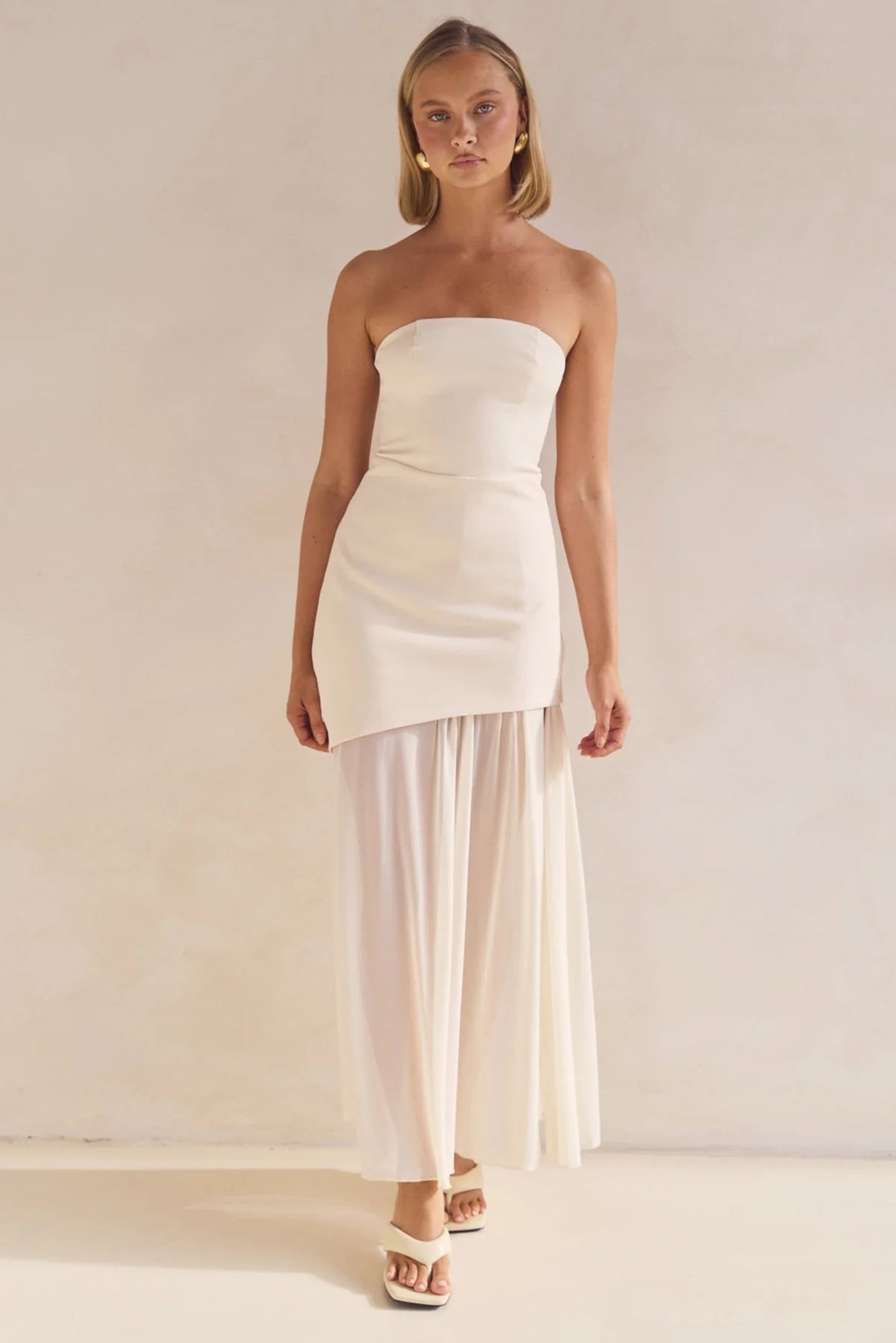 Elegant Sexy Tube Top Package Hip Mesh Stitching Solid Color Dress Long Bella Mia