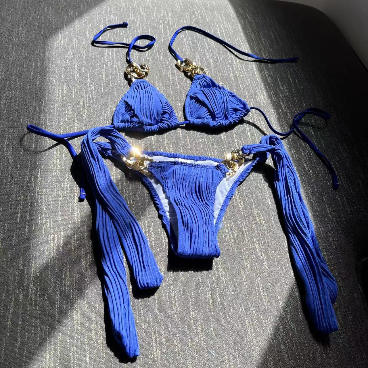 Sexy Split Swimsuit Chain Bikini Swimsuit Bikini Bella Mia