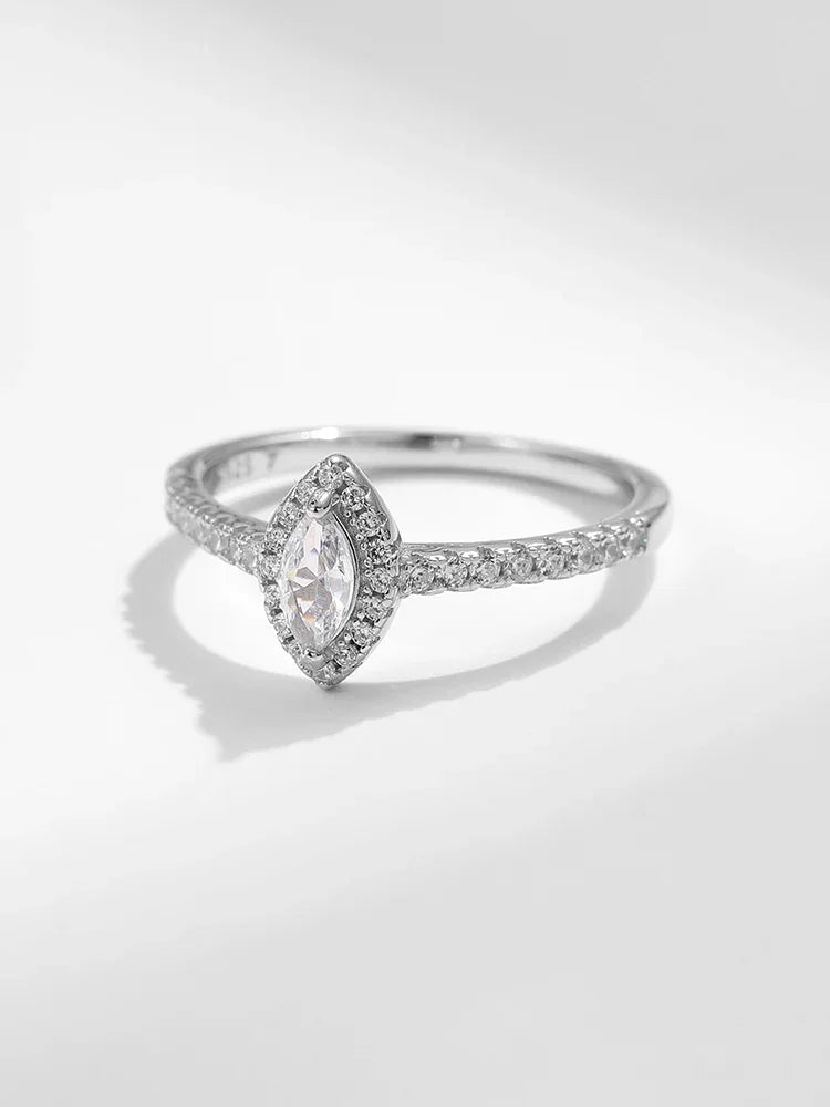 Micro-Inlaid Full Diamond Zircon Ring