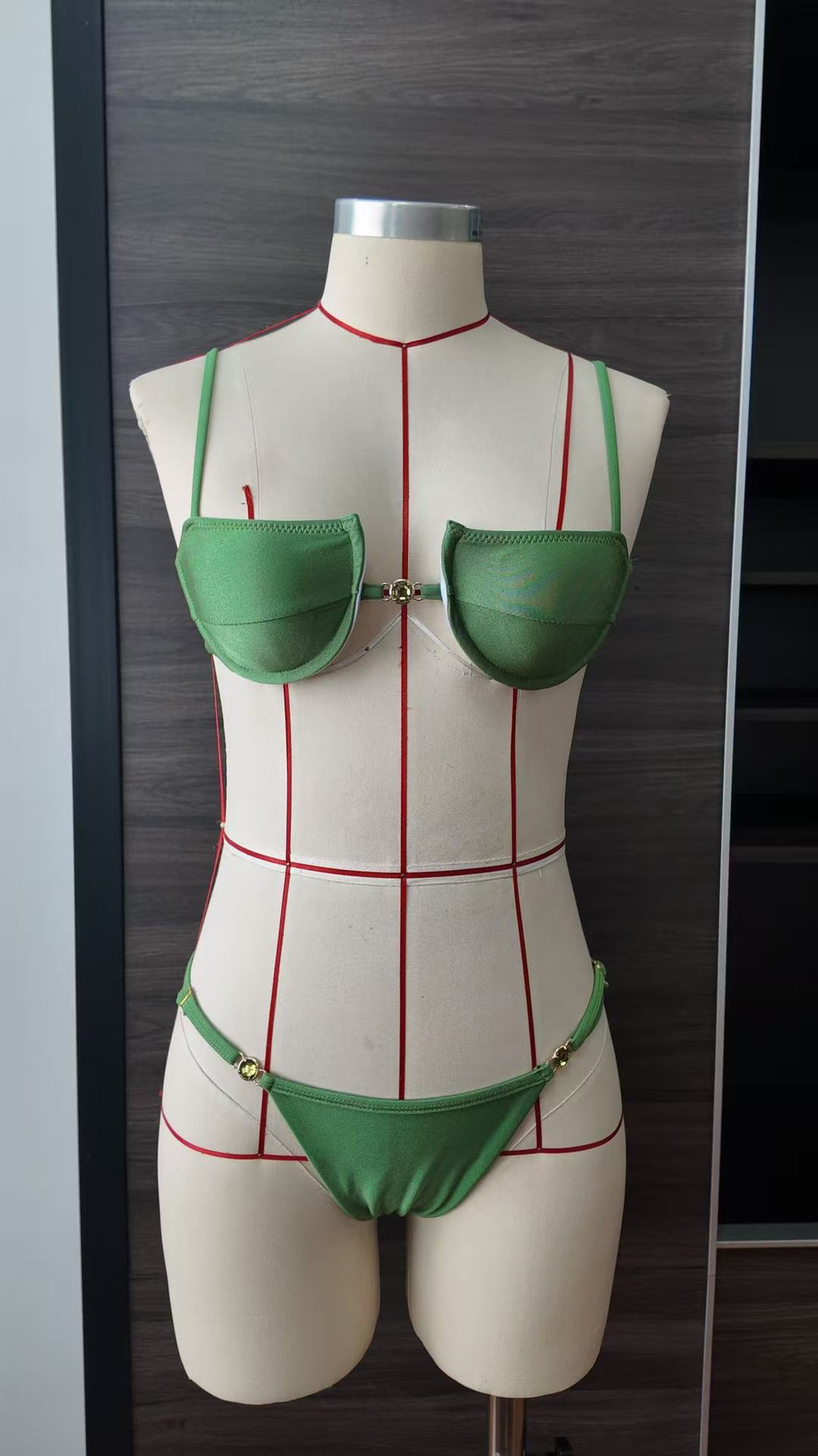 Solid Color Hard Cup Banded Bikini Women with Diamond Sexy Split Swimsuit Bella Mia