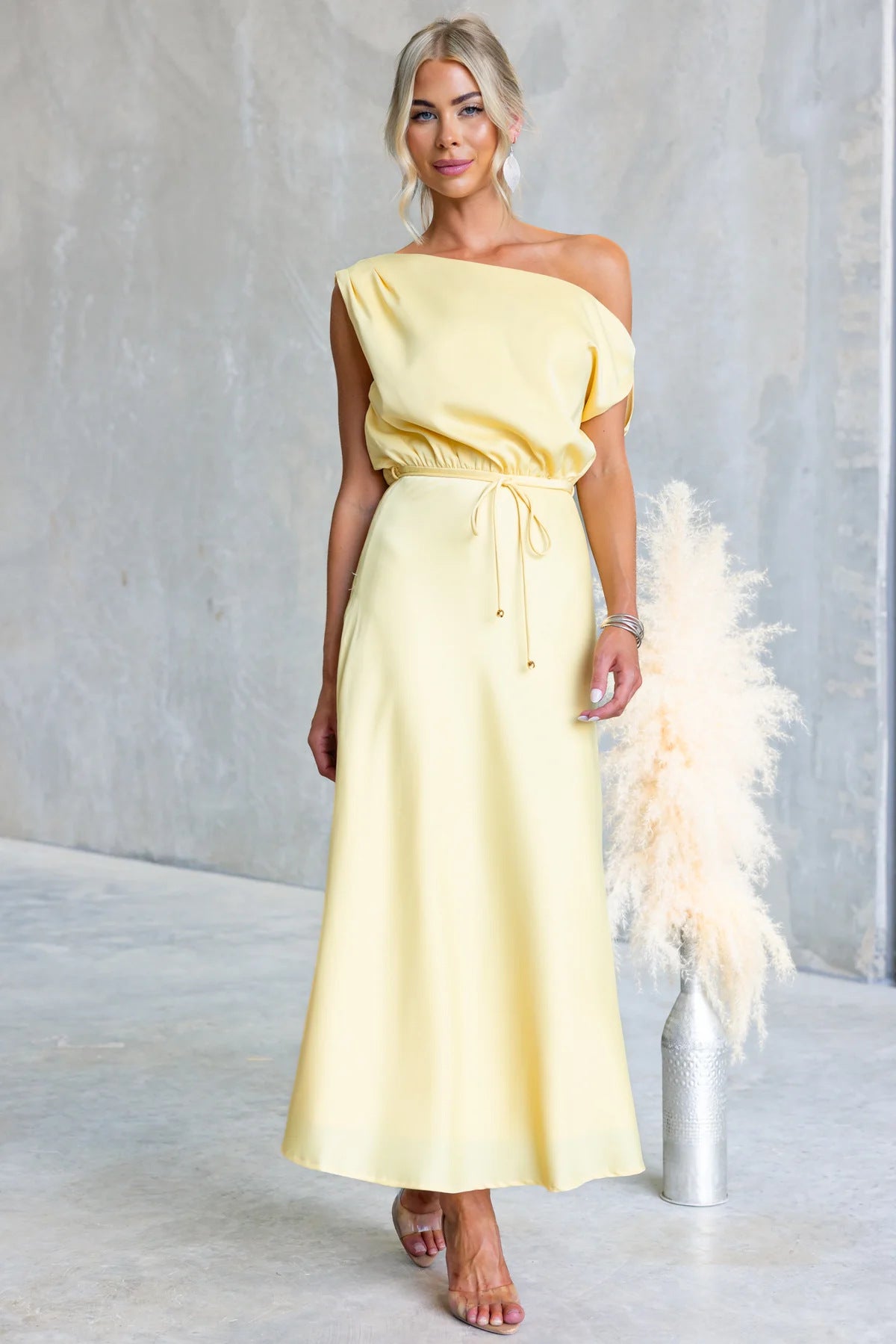 Summer Cocktail Sloping Shoulder off the Shoulder Sexy Solid Color Tied Dress Bella Mia