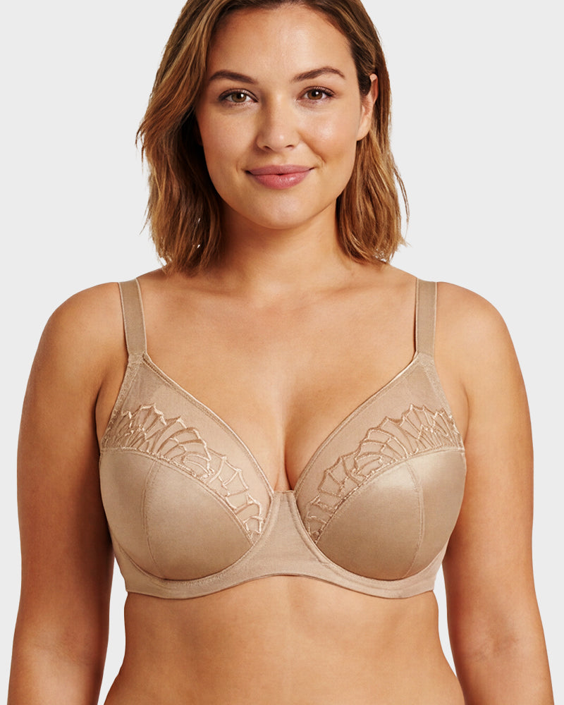 Plus-Size Pearl Shimmer Lace Minimizer Bra
