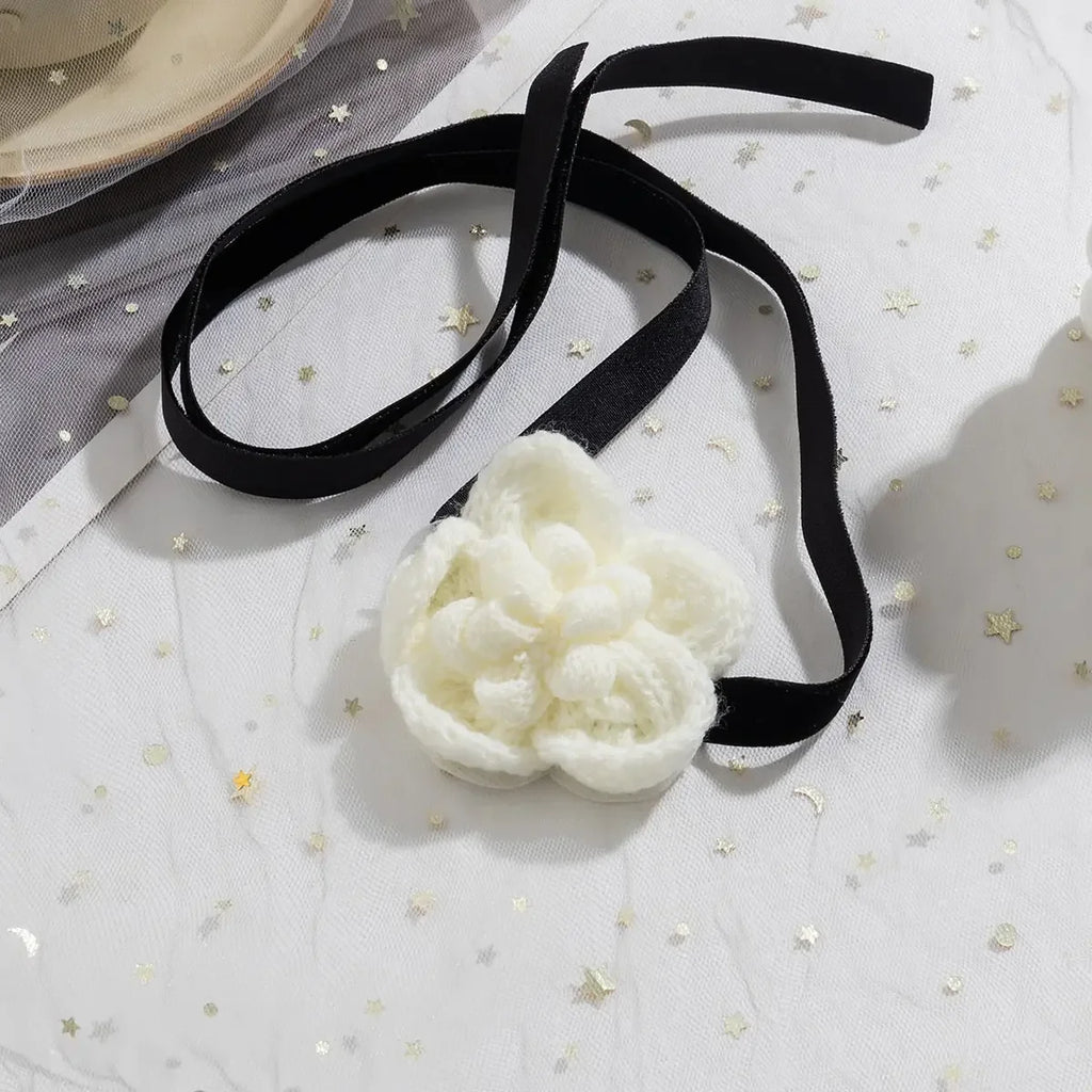 Long Rope with Big Flower Choker Necklace for Women Elegant Lace-up Rope Chain Necklace on Neck 2023 Fashion Jewelry Accessories