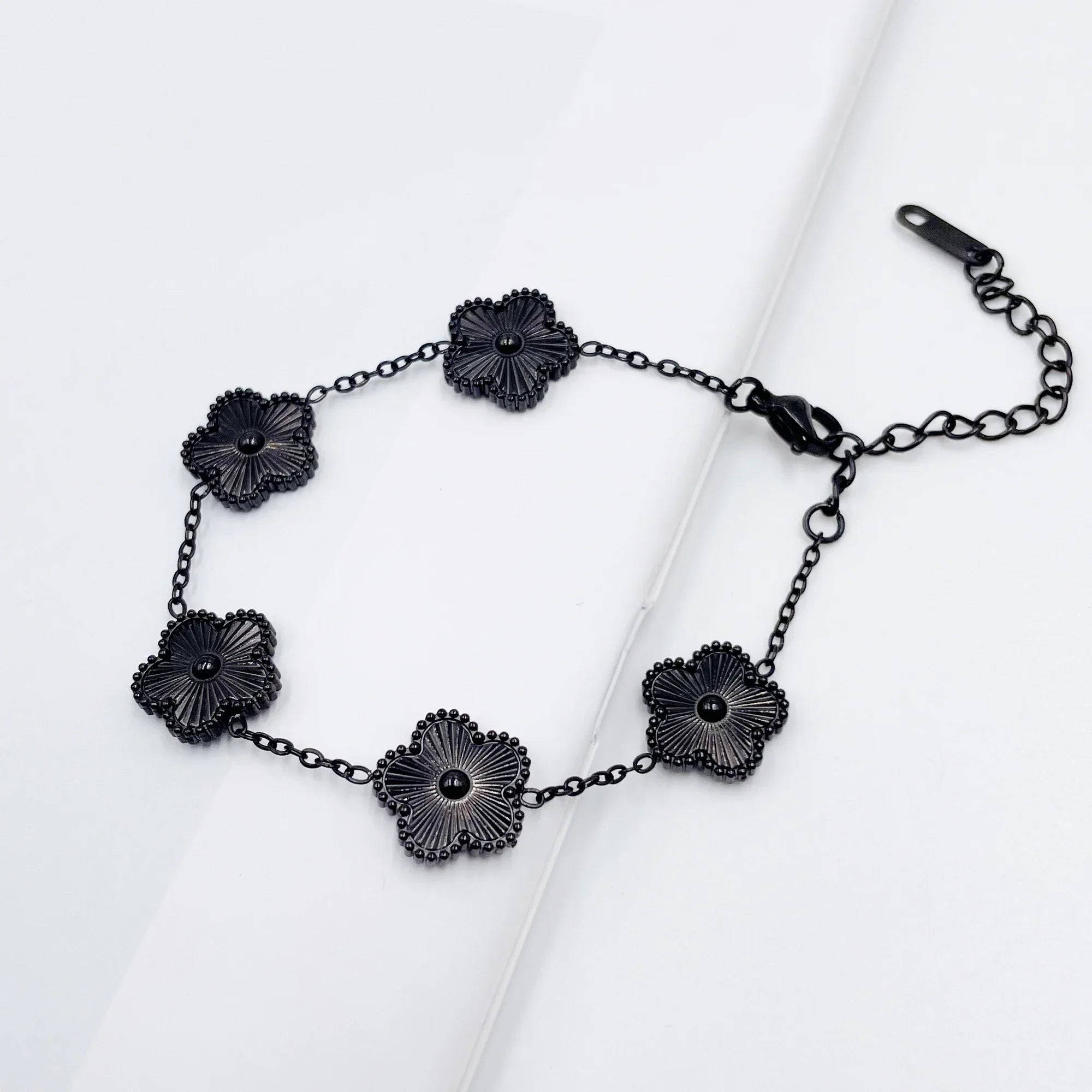 Classic Stainless Steel Hot Selling Golden Clover Adjustable Bracelet Luxury Five Leaf Flower Bracelet Jewelry For Women Gift Luxlife Brands