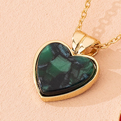 Carnelian Crystal Heart Necklace Raw Stone Healing Crystals Dainty Heart Gemstone Pendant Necklace Anniversary Birthday Gift