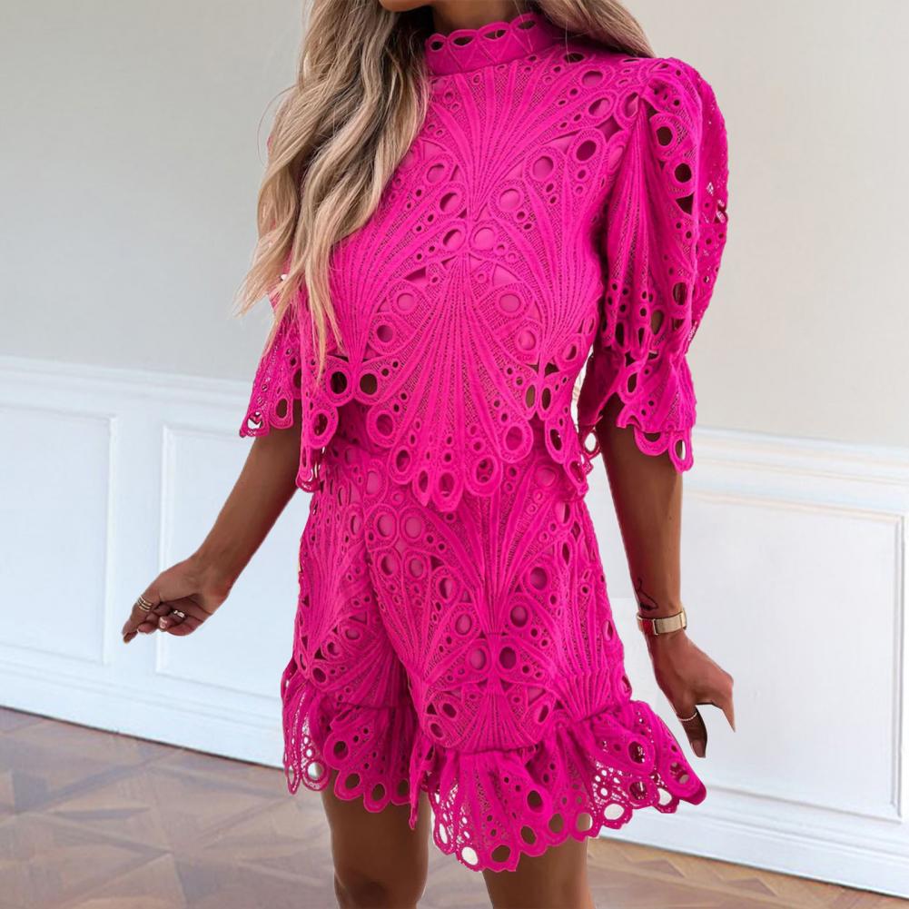 Women Outfit Solid Color Laciness Flare Sleeves Hollow Out Top Shorts Outfits Elegant Lace T-shirt Shorts Set Women's Clothing
