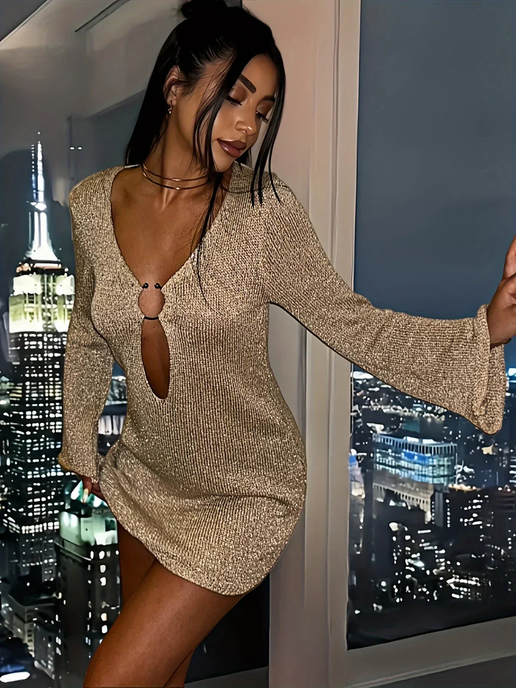 Sexy V Neck Flared Sleeve Slim Knitted Mini Dress 2024 Autumn / Winter Women's Elegant Long Sleeve Vacation Short Dresses A2917