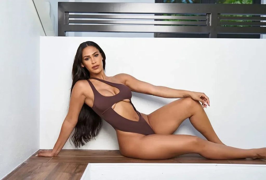 Cut Out Bathing Suit One Piece Swimsuit Sexy Monokini Thong Swimwear Woman 2025 New Bodysuit Swim Bathers Beachwear Maillot