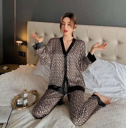 Women's Pajamas Set V Neck Design Luxury Cross Letter Print Sleepwear Silk Like Home Clothes XXL Large Size Nightwear