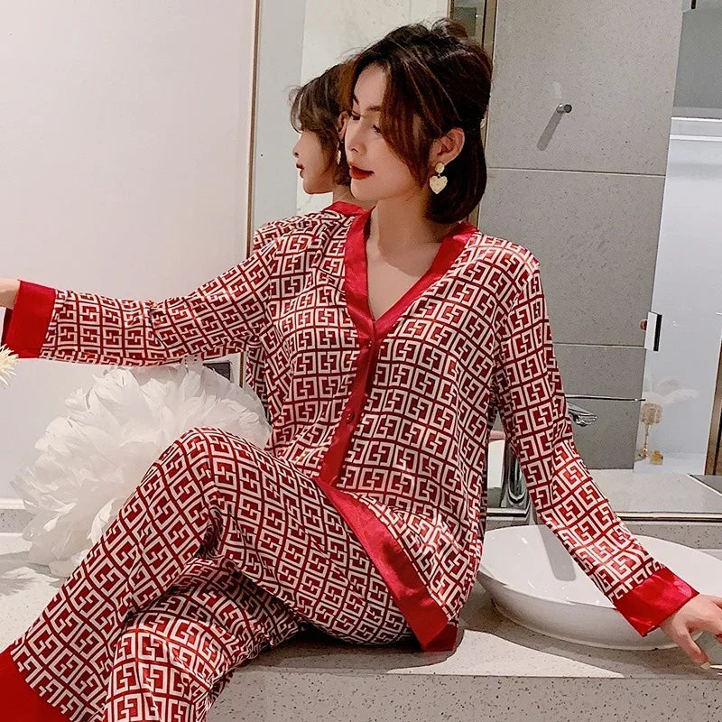 Women's Pajamas Set V Neck Design Luxury Cross Letter Print Sleepwear Silk Like Home Clothes XXL Large Size Nightwear