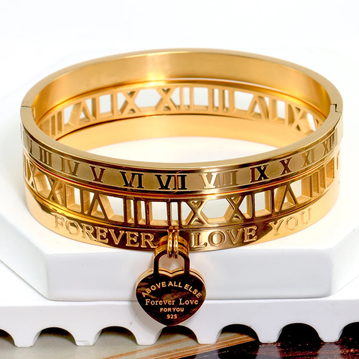 3Pcs/Sets Stainless Steel Hollow Roman Heart Bracelet for Women Leisure Wedding Jewelry Party Holiday Valentine's Day Gift