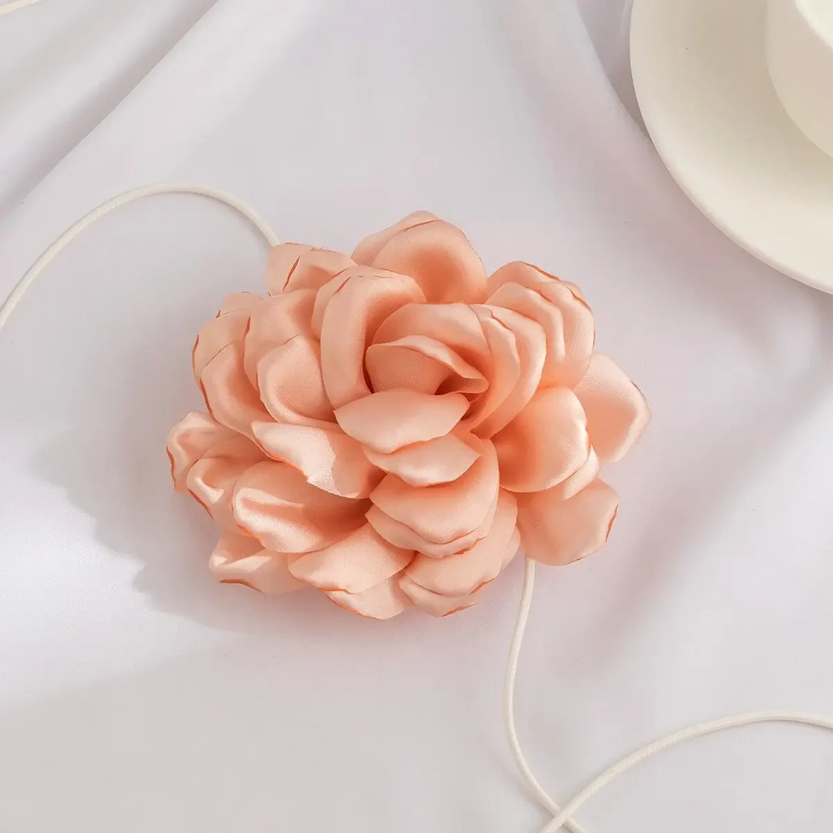 Long Rope with Big Flower Choker Necklace for Women Elegant Lace-up Rope Chain Necklace on Neck 2023 Fashion Jewelry Accessories