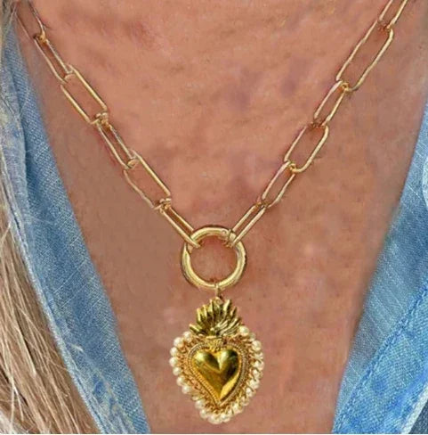 Boho Fashion Gold-Color Shell Necklace Natural Pearl Handmade Beautiful Necklace Women Baroque Jewelry Charm Statement Best Gift