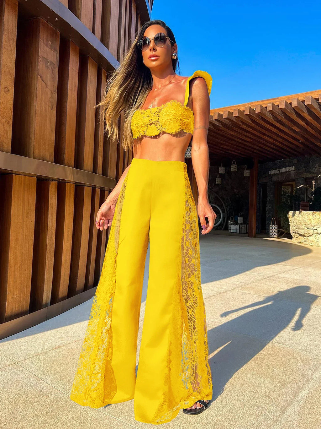 40681632039008|40681632268384|40681632628832|40681632759904