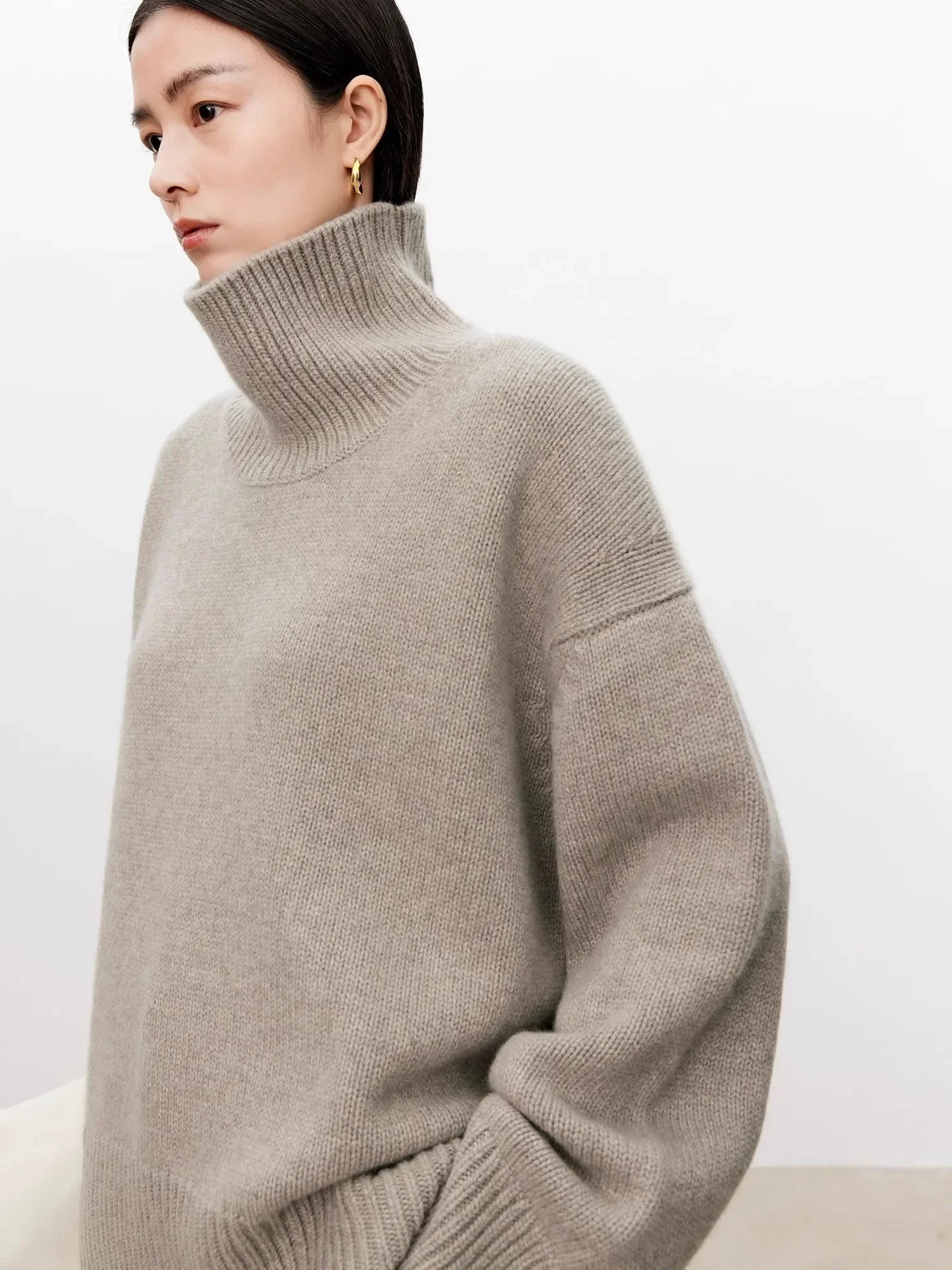 Thickened turtleneck 100% pure cashmere sweater women's loose lazy knit silhouette sweater European products Luxlife Brands