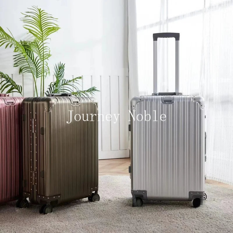 Aluminum-Magnesium Alloy Suitcase Large Size