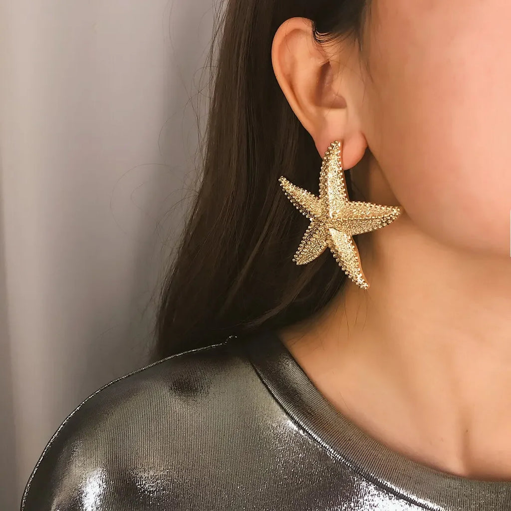 Exaggerated Boho Large Metal Starfish Stud Earrings for Women Ladies Trendy Summer Gold Color Earrings 2023 Fashion Jewelry New