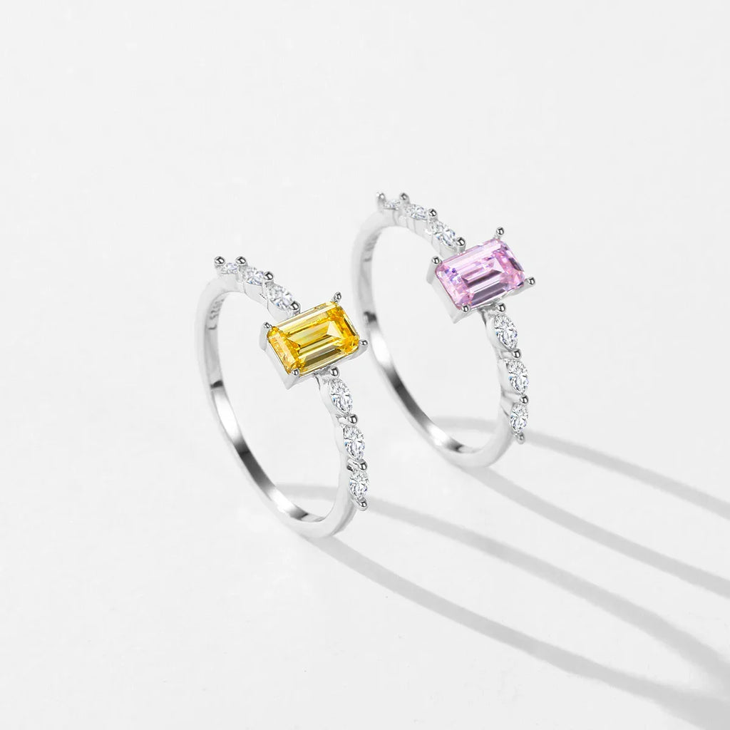 LUX 925 Sterling Silver Exquisite Sparkling Emerald Cut Ring