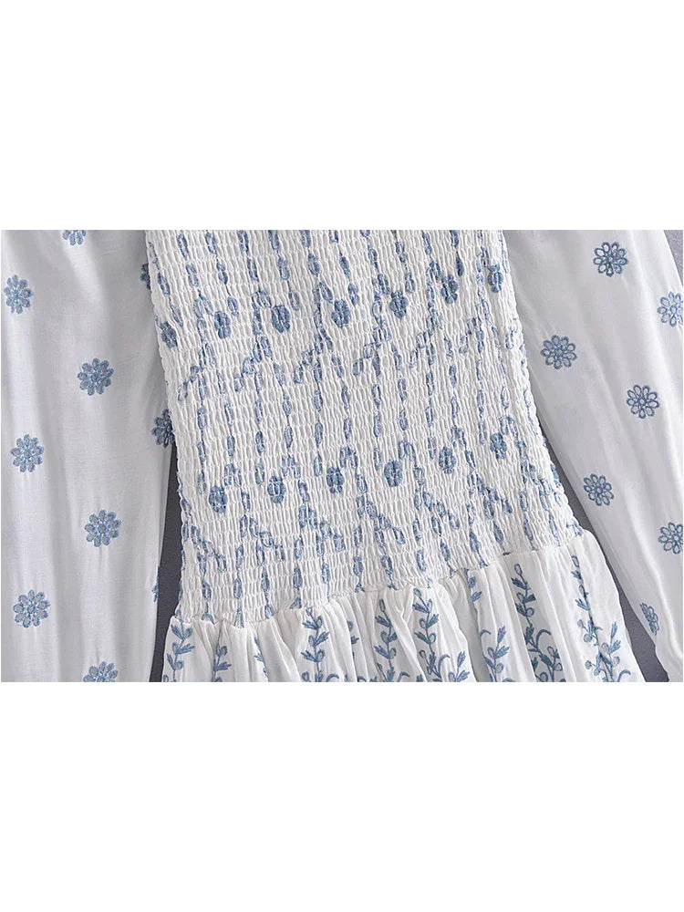 2022 Fashion Women Floral Hollow Out Embroidery Elastic Mini Dress Vintage Long Sleeve Female Super-Short Dress Summer Robe