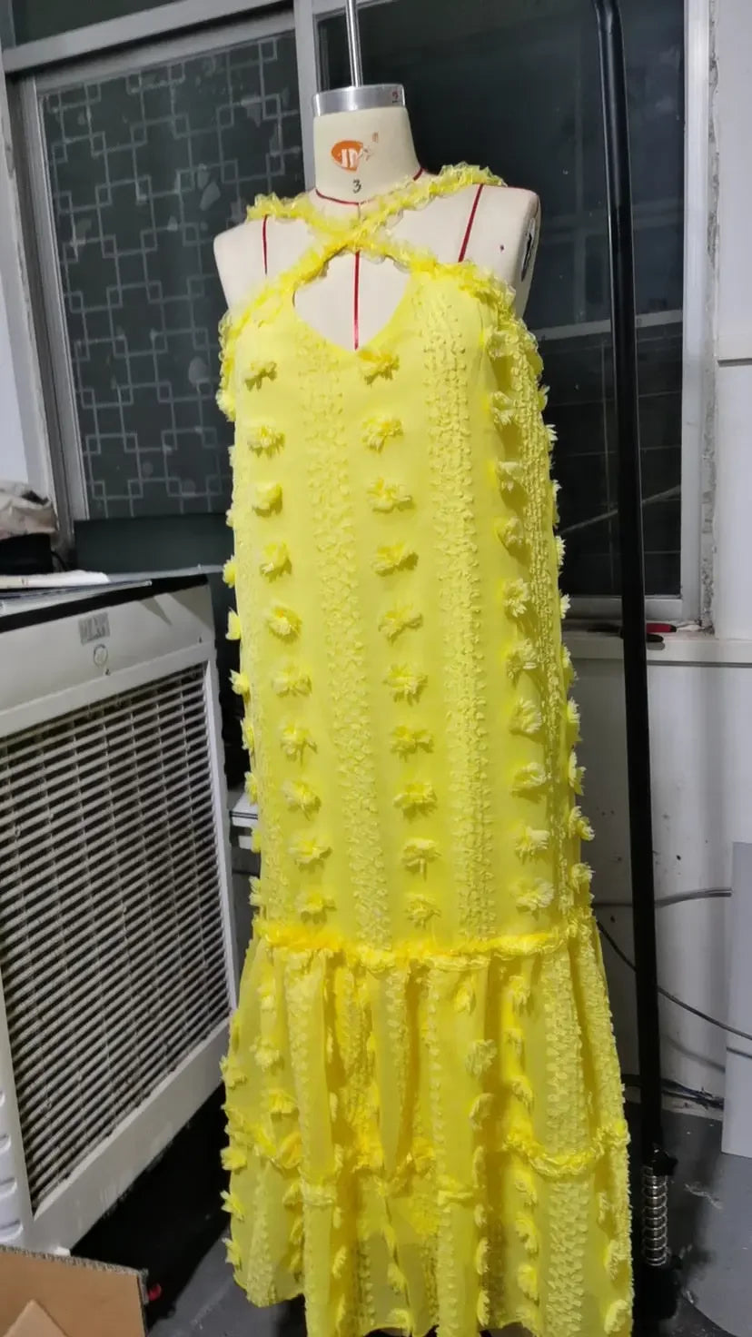 Fashionable neck, floral, floor sweeping cake dress