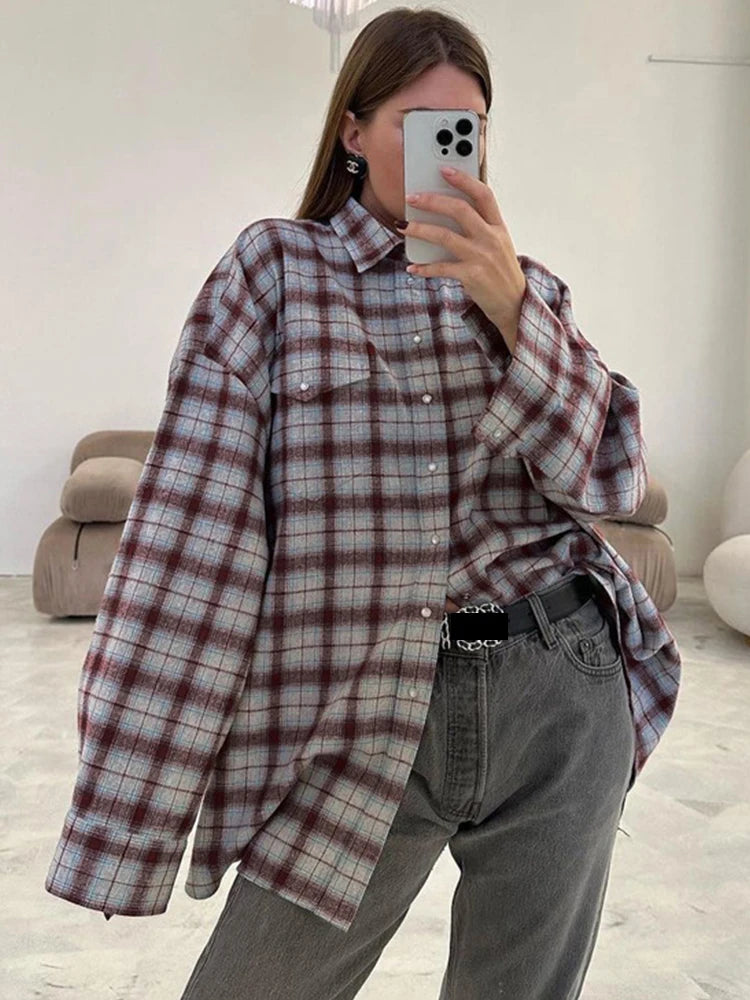 Aynaray 2023 Women Vintage Oversized Plaid Shirt Classic Long Sleeve Loose Fit Blouse For Woman Autumn Winter