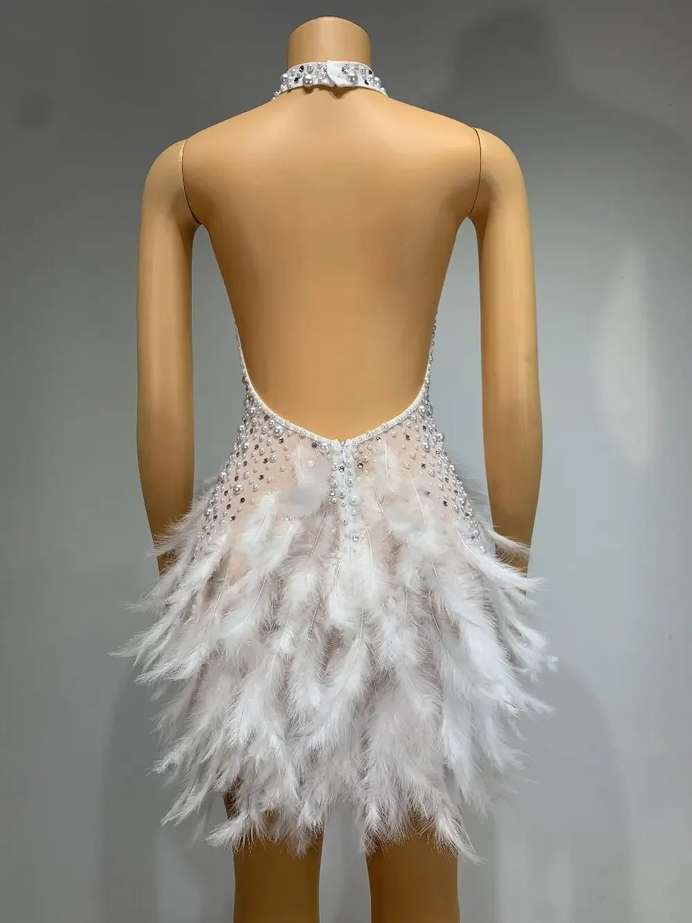 Glitter Feather Pearls Halter Backless Short White Party Dress Women Luxury Celebrate Birthday Outfit Performance Dance Costume