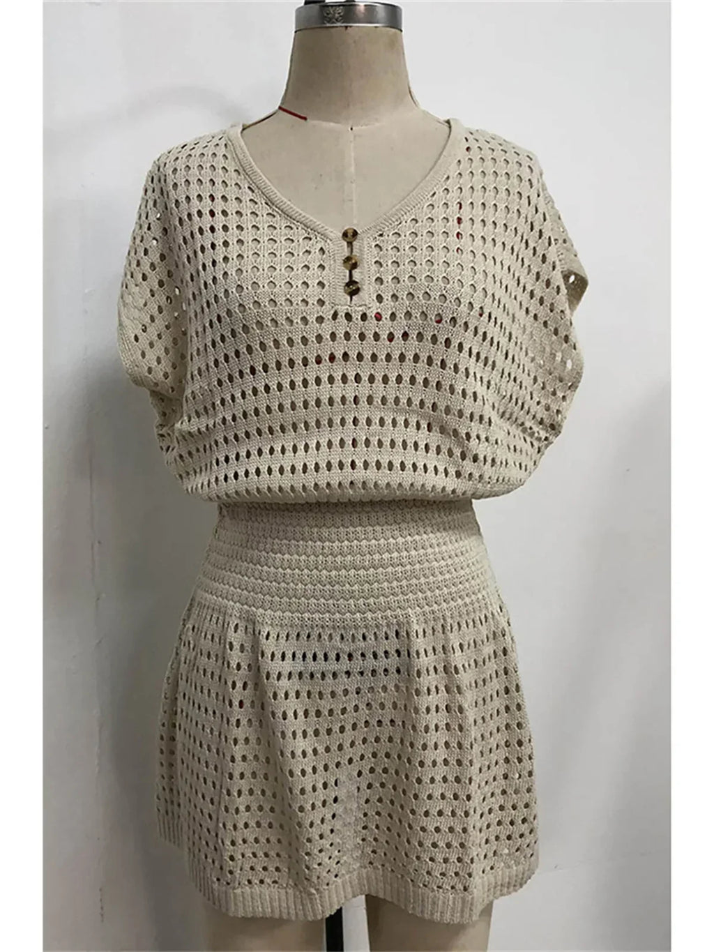 40681568796768|40681568829536|40681568927840