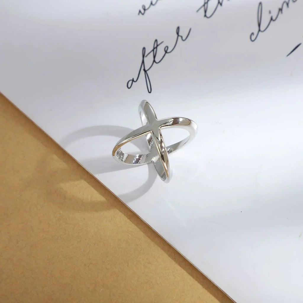 Fashion Cross Scarf Clip X Shape Metal Brooches For Women Hollow Bow Scarves Buckle Holder Shawls Jewelry Clothing Accessories