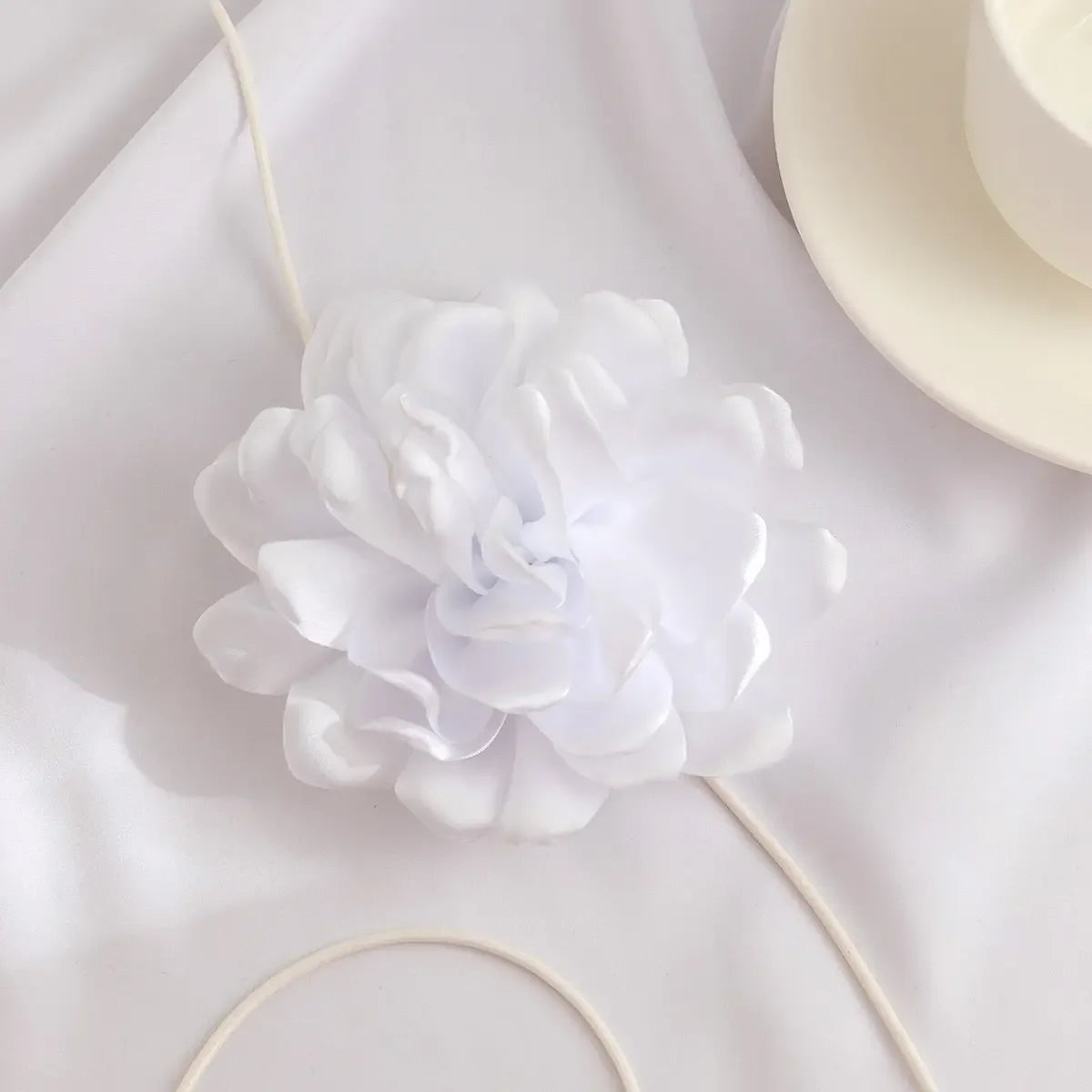 Long Rope with Big Flower Choker Necklace for Women Elegant Lace-up Rope Chain Necklace on Neck 2023 Fashion Jewelry Accessories