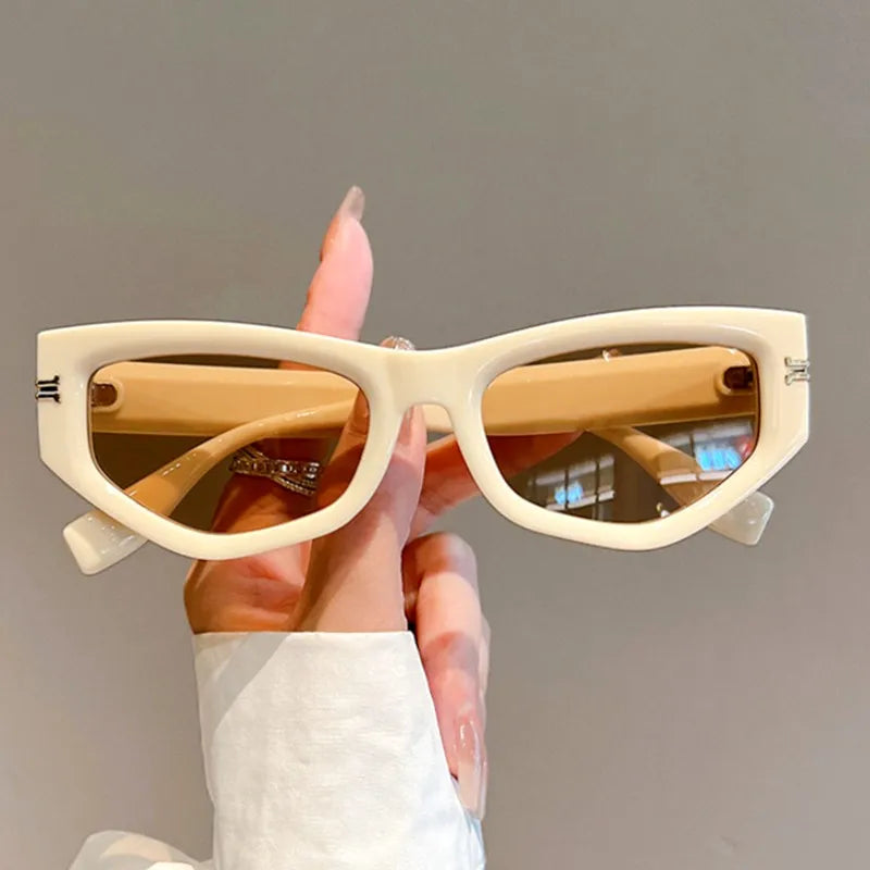 Women Cat Eye Sunglasses 2024 Luxury Brand Designer Vintage Irregular Frame Gradient Eyewear UV400 Shades Women's Sunglasses