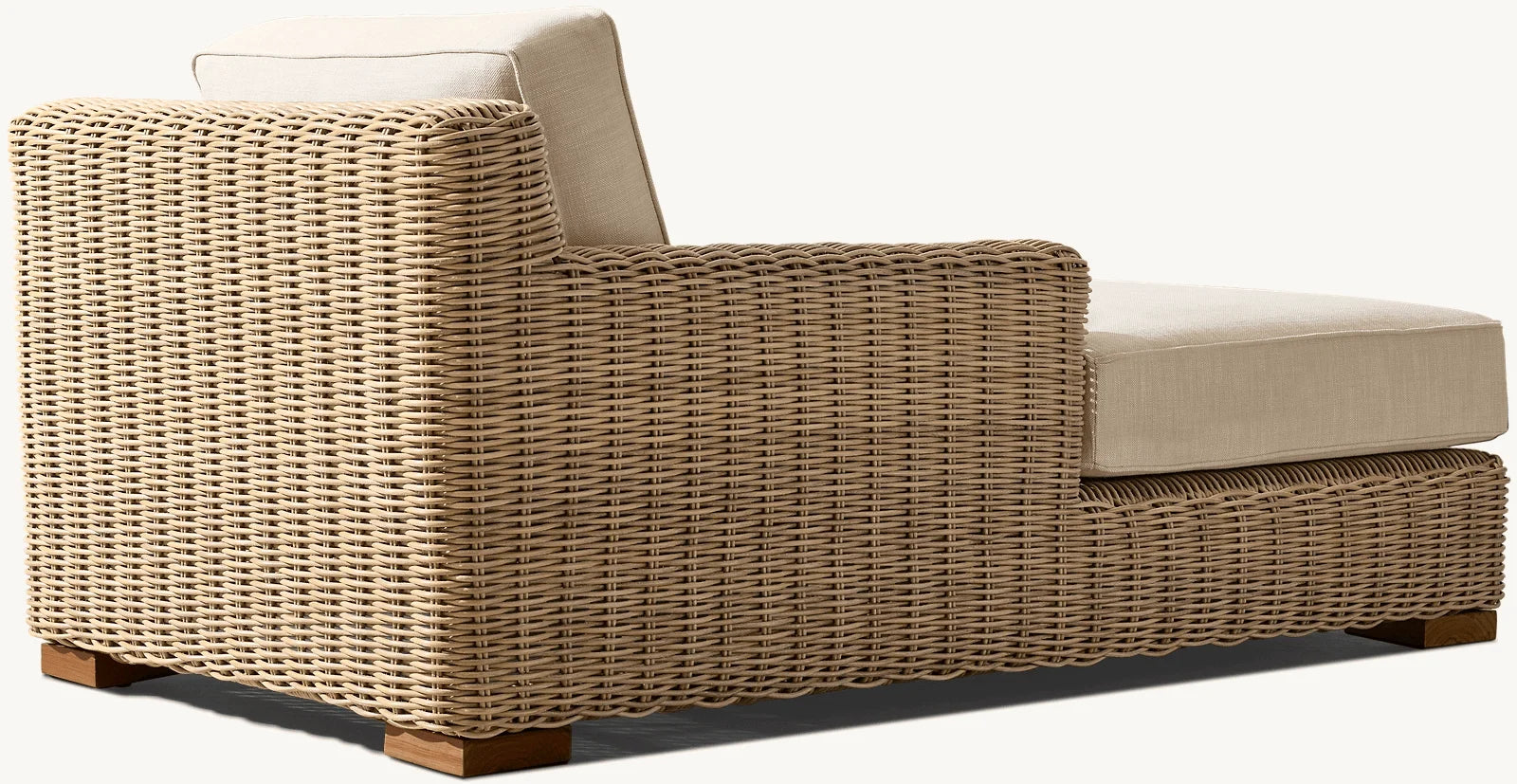 Modern Luxury Rattan Loungers Outdoor Sunbed For Beach Courtyard Park Hotel And Villa Durable Leisure Lounge Bed