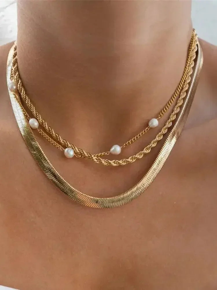 Simple Boho Fashion Metal Bead Chain Heart Shape Pendant Necklace For Women Female Vintage Punk Choker Jewelry Gift New