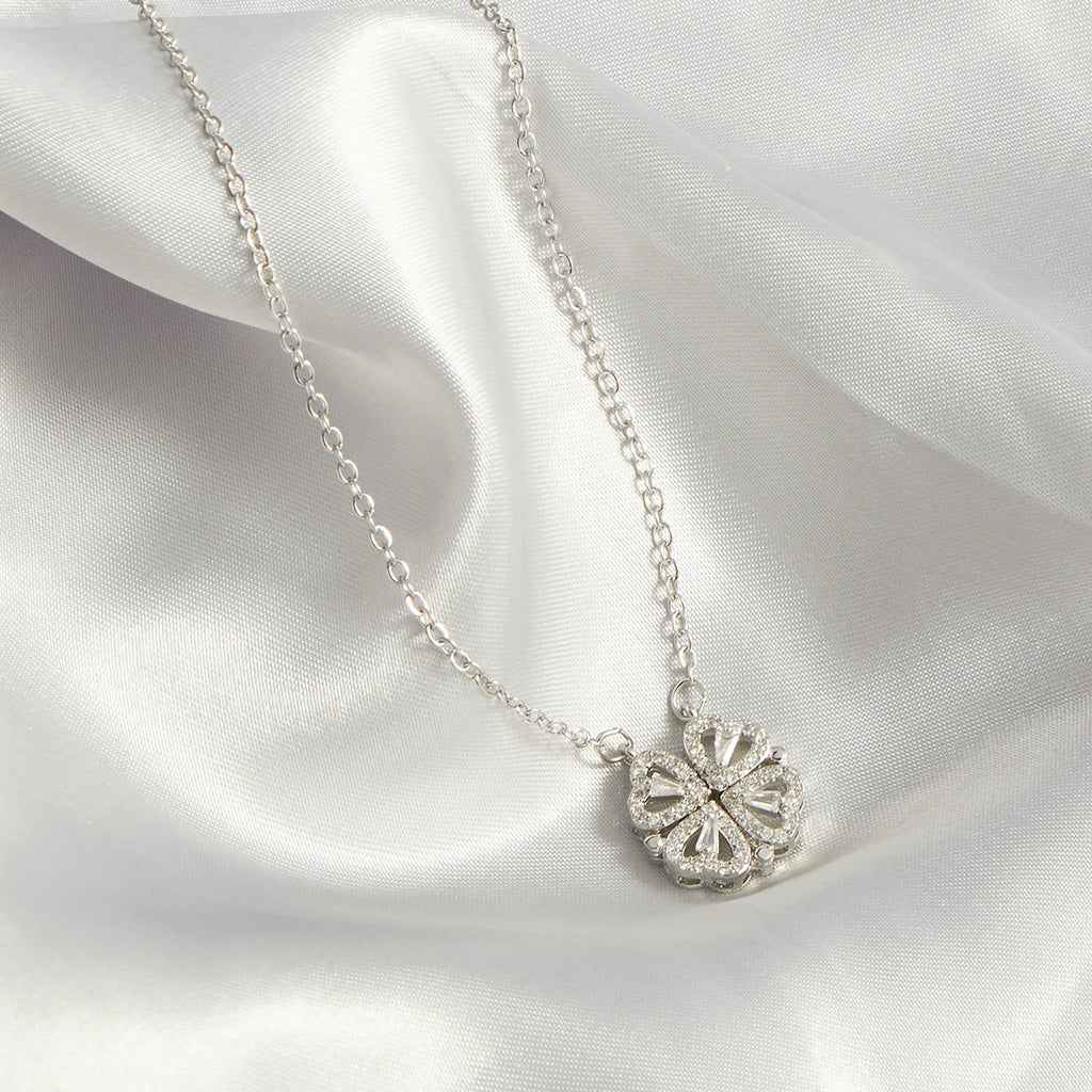 One Four-leaf clover lady small crowd necklace pendant titanium steel necklace lady jewelry LUXLIFE BRANDS