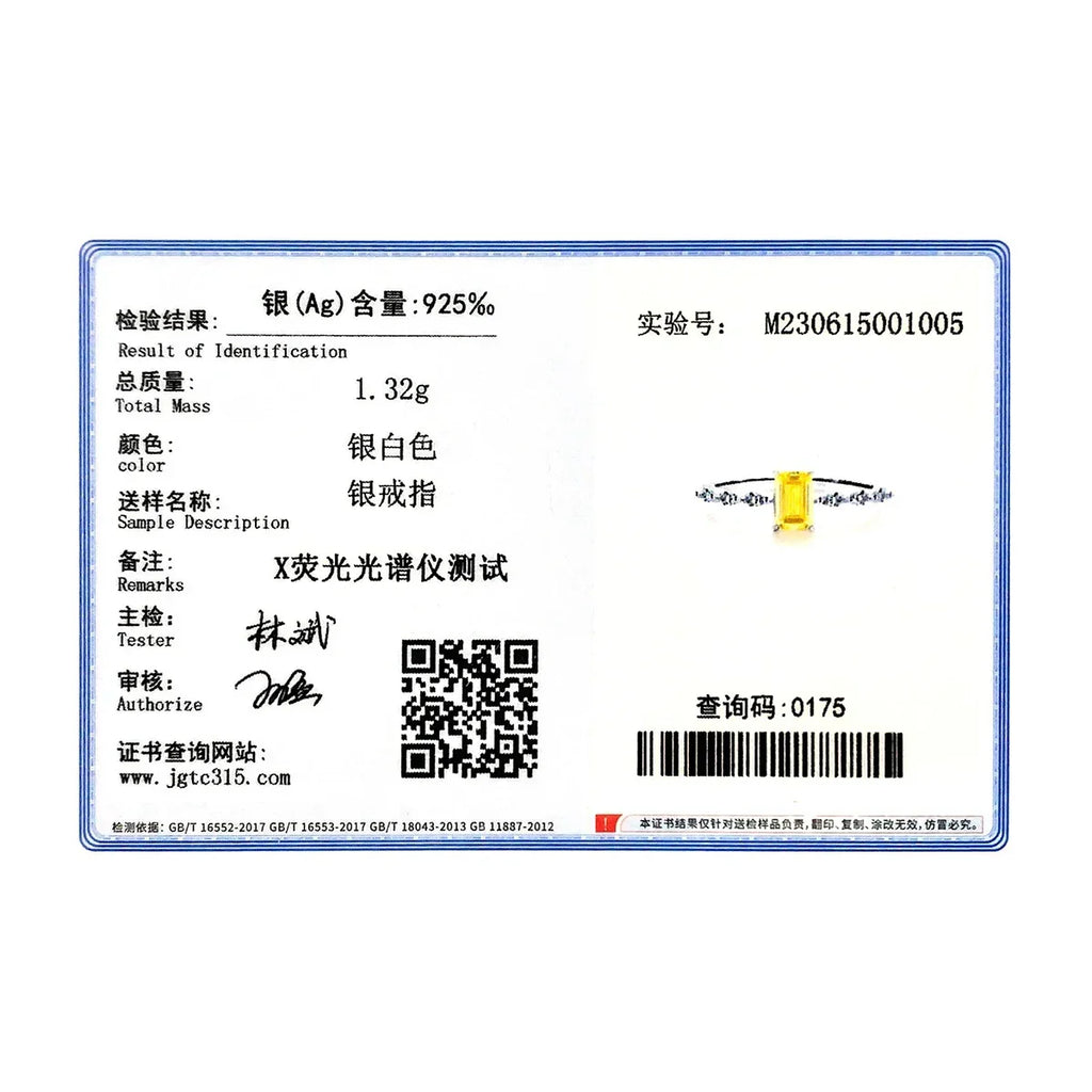 LUX 925 Sterling Silver Exquisite Sparkling Emerald Cut Ring