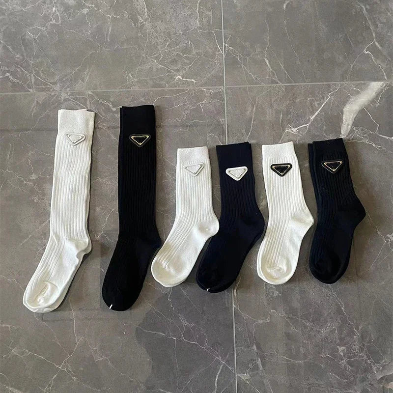 Iron Triangle Label Socks P Brand Designer Sock Europe Letter Luxury Socks Cotton Sexy Warm Personality Fashion Black White LUXLIFE BRANDS