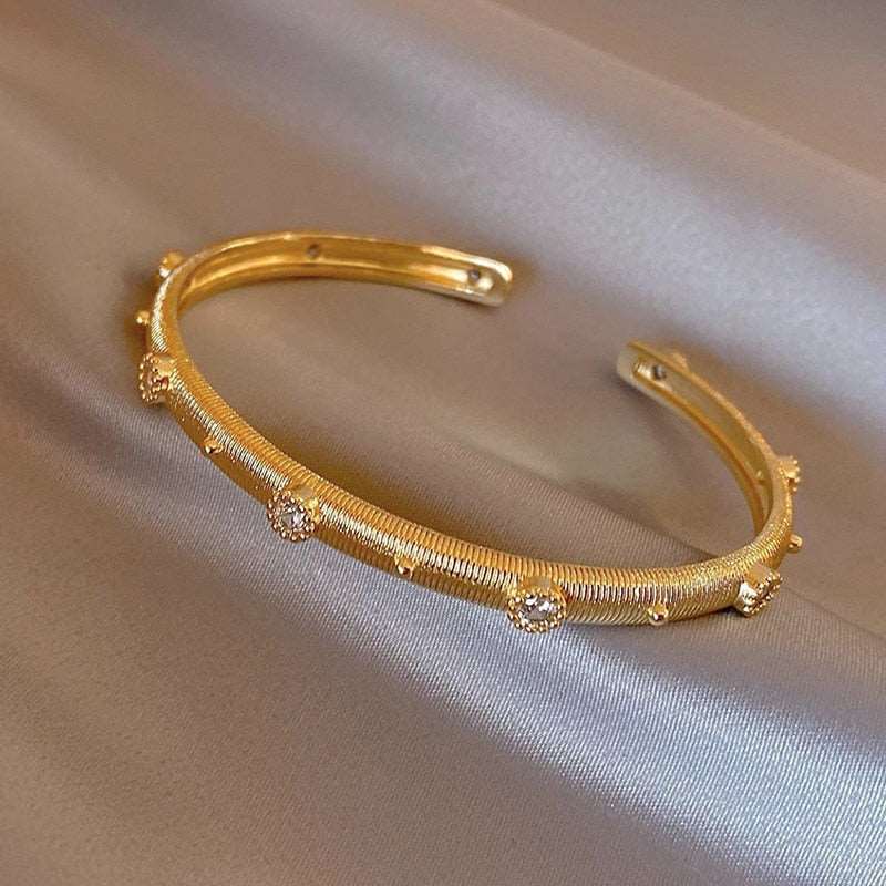 2023 New design fashion jewelry 14K gold plated copper inlaid zircon snake open bracelet luxury women's party accessories