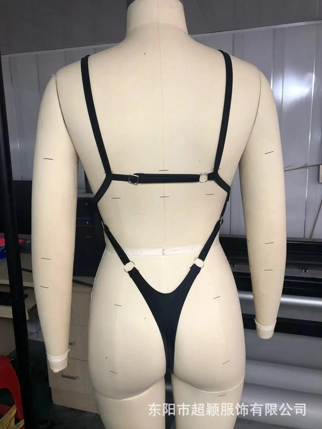 Hot-selling backless one-piece swimsuit sexy and thin swimsuit women's bikini beachwear 2025 new