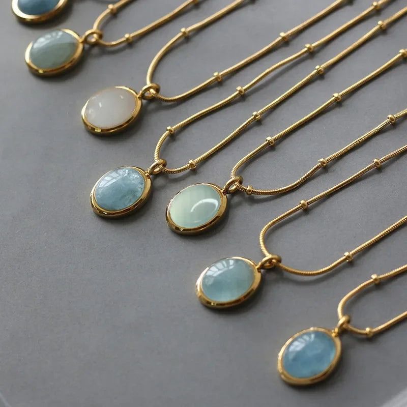 Vintage Light Luxury Oval Natural Necklace Pendant Blue Star Sea Simple Temperament Elegant Design Sense Collar Chain