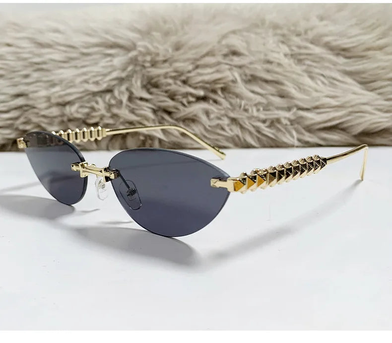 New Cat Eye Rivet Rimless Sunglasses Women Luxury Fashion Brand Oval Narrow Sun Glasses Shades Trendy Elegant Unique Eyewear